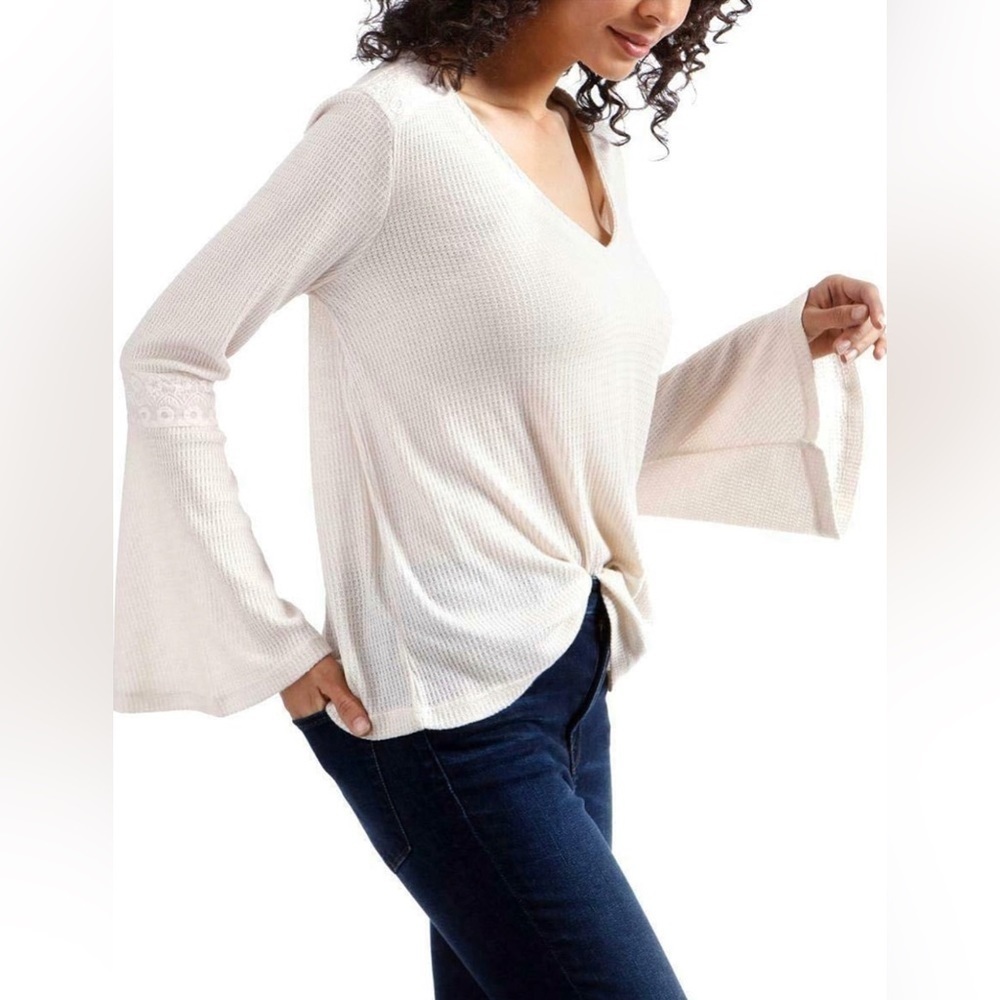Lucky Brand Waffle Thermal Top cream. Open sleeves size medium